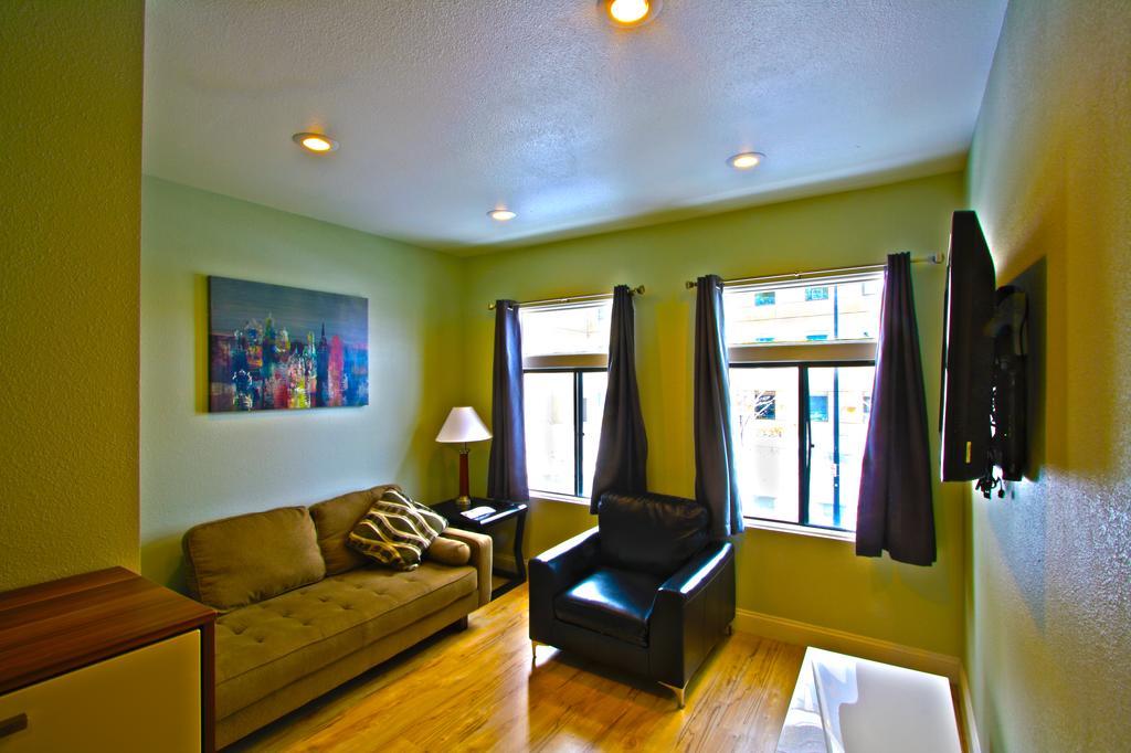 City Loft Apartments Billings Room photo